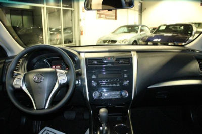 2013 Nissan Altima  2.5 S