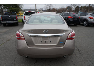 2013 Nissan Altima  2.5 S