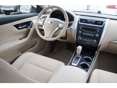 2013 Nissan Altima  2.5 S