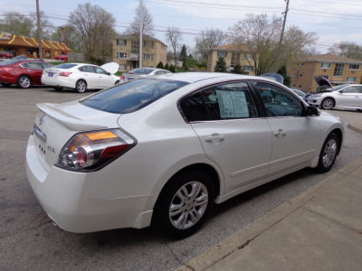 2010 Nissan Altima  2.5 SL