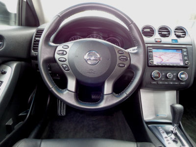 2010 Nissan Altima  2.5 SL