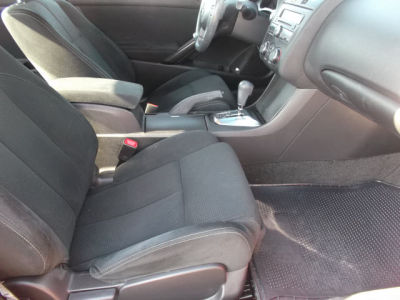 2010 Nissan Altima  2.5 S
