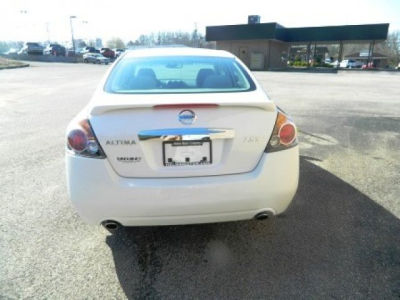 2012 Nissan Altima  2.5 S