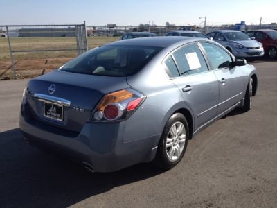 2010 Nissan Altima  2.5 SL
