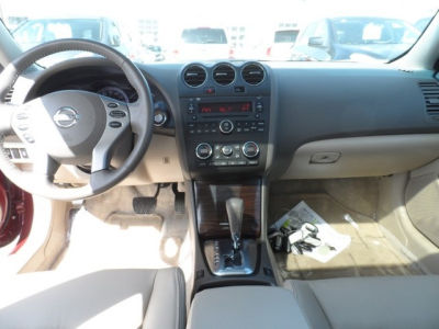 2012 Nissan Altima  2.5 S