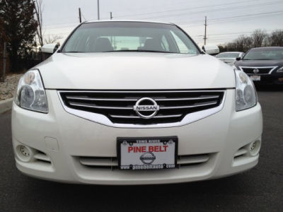 2010 Nissan Altima  2.5 SL