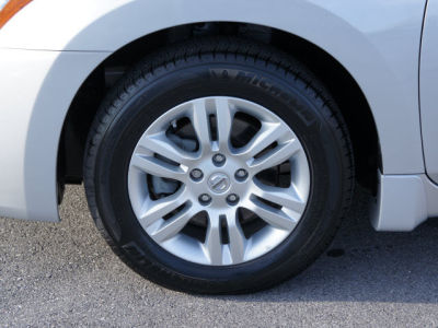 2012 Nissan Altima  2.5 S