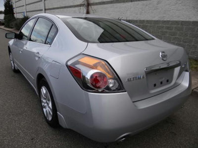 2012 Nissan Altima  2.5 S