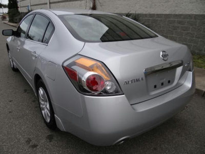 2012 Nissan Altima  2.5 S