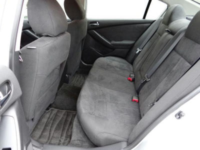 2012 Nissan Altima  2.5 S
