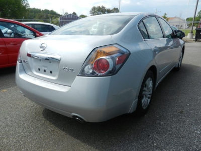 2011 Nissan Altima  2.5