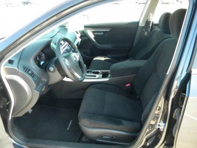 2013 Nissan Altima  2.5 S
