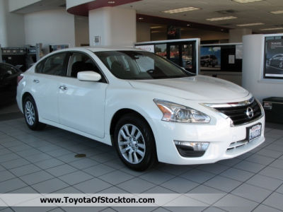 2013 Nissan Altima  2.5 S