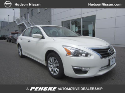 2013 Nissan Altima  2.5 S