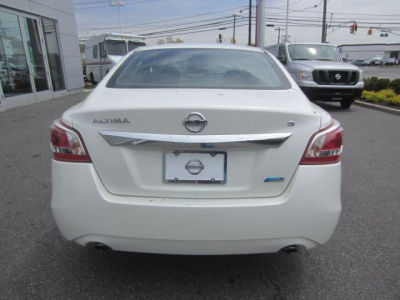 2013 Nissan Altima  2.5 S