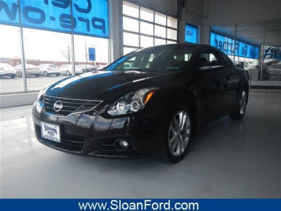 2011 Nissan Altima  3.5 SR