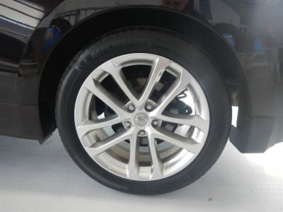 2011 Nissan Altima  3.5 SR