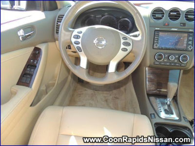 2010 Nissan Altima  2.5 SL