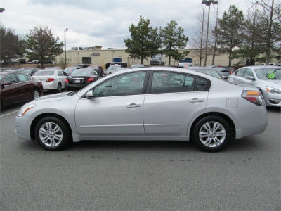 2010 Nissan Altima  2.5 SL