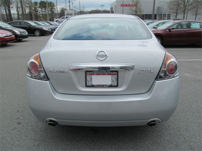 2010 Nissan Altima  2.5 SL