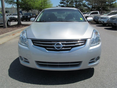 2010 Nissan Altima  2.5 S