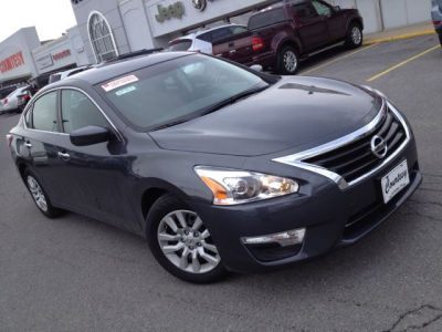 2013 Nissan Altima  2.5 S