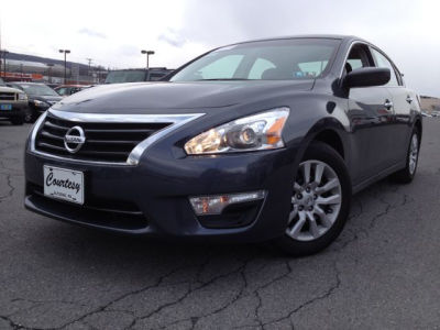 2013 Nissan Altima  2.5 S