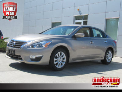 2013 Nissan Altima  S