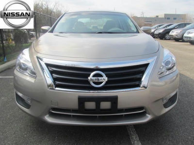 2013 Nissan Altima  S