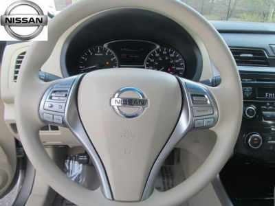 2013 Nissan Altima  S