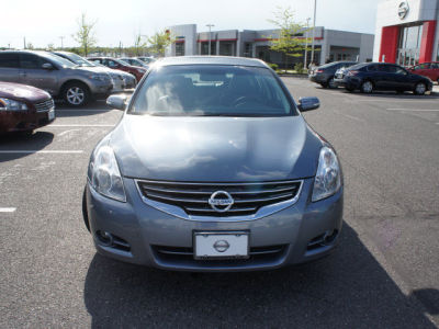 2010 Nissan Altima  2.5 SL