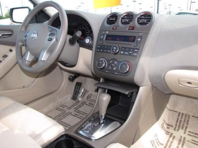 2012 Nissan Altima  2.5