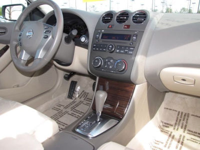 2012 Nissan Altima  2.5