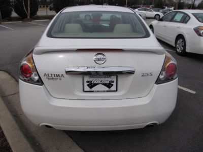 2012 Nissan Altima  2.5
