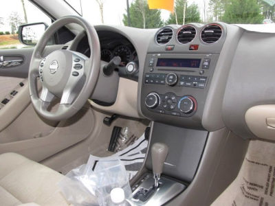 2012 Nissan Altima  2.5
