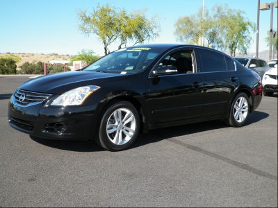 2011 Nissan Altima  3.5 SR