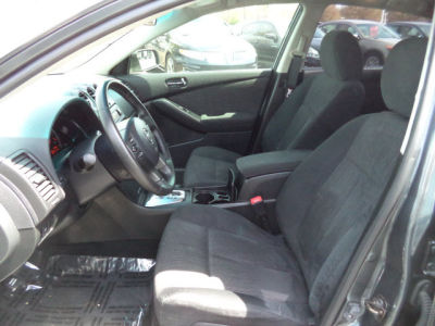 2010 Nissan Altima  3.5 SR