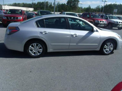2012 Nissan Altima  2.5 S