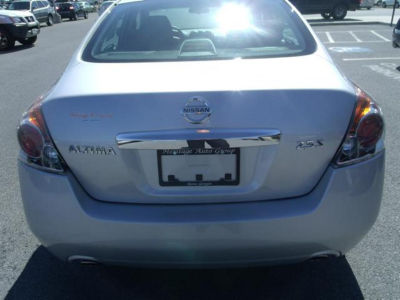 2012 Nissan Altima  2.5 S