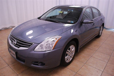 2010 Nissan Altima  2.5 SL NAV