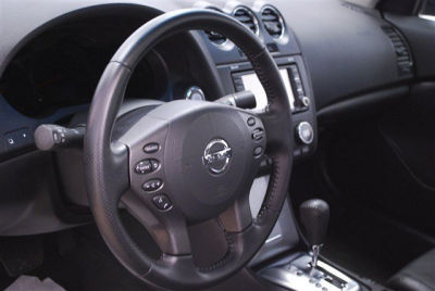 2010 Nissan Altima  2.5 SL NAV