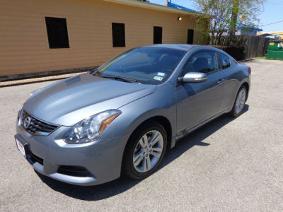 2010 Nissan Altima  2.5 S