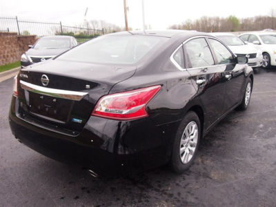 2013 Nissan Altima  2.5 S