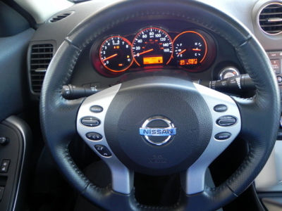 2008 Nissan Altima  3.5 SE
