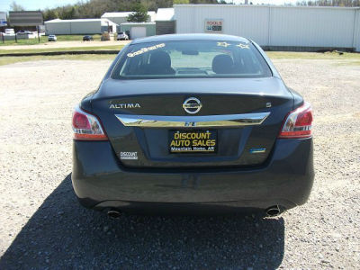 2013 Nissan Altima  2.5 S