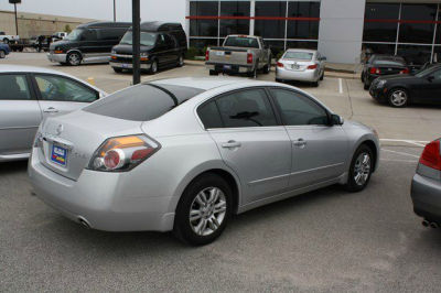 2010 Nissan Altima  2.5 SL