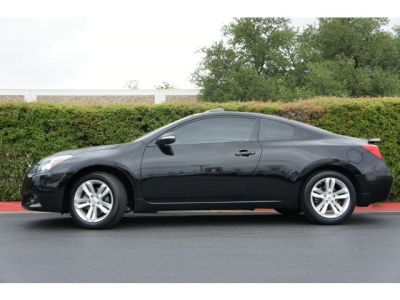 2010 Nissan Altima  2.5 S