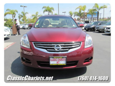 2010 Nissan Altima  3.5 SR