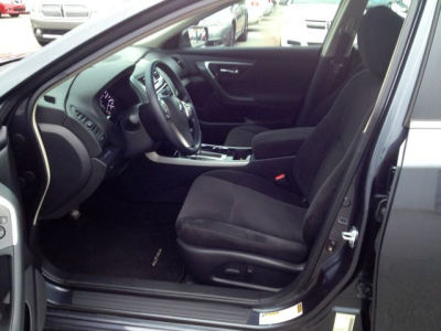 2013 Nissan Altima  2.5 S