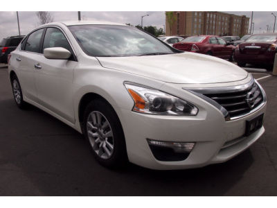 2013 Nissan Altima  2.5 S